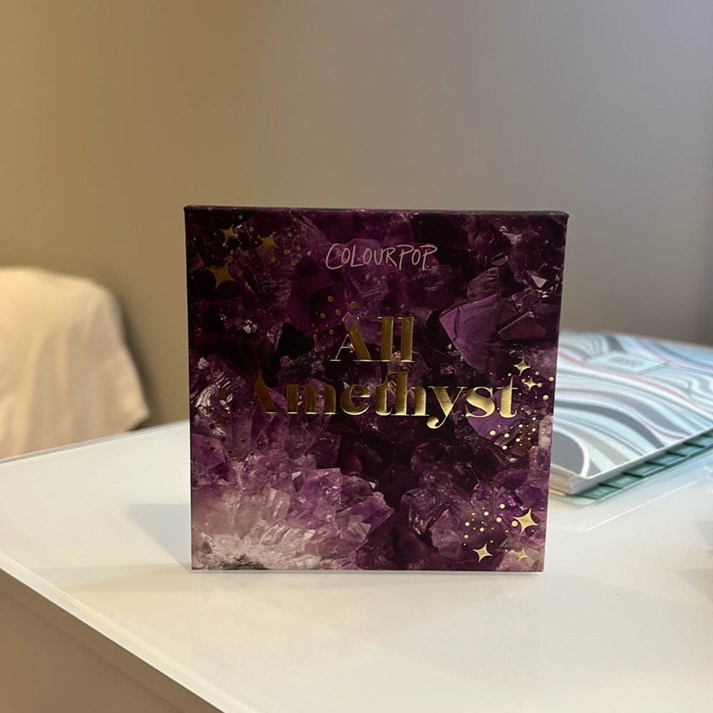 Colourpop, all amethyst makeup palette